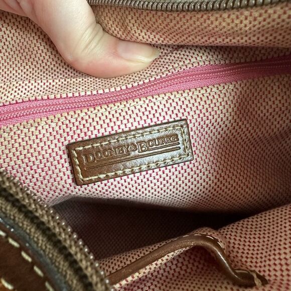 Authentic Dooney & Bourke Vintage Monogram Hobo Style Handbag Shoulder Bag - Picture 7 of 8